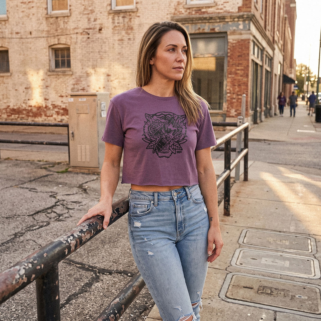 Shred The Norm Tiger - Crop Top