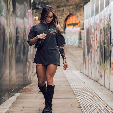 Don't Look Back - Street Tee